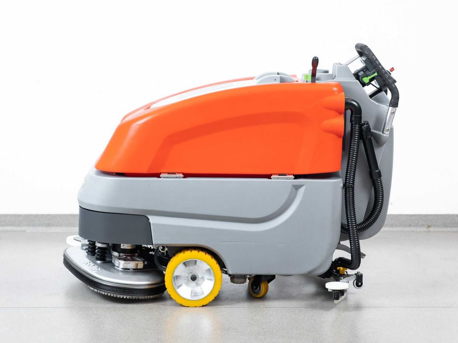 Szorowarka Hako Hakomatic B70 TB650 NOWE BATERIE 2010r 1316h 11000nett