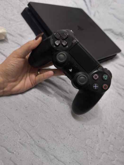 PlayStation 4 Slim 500G
