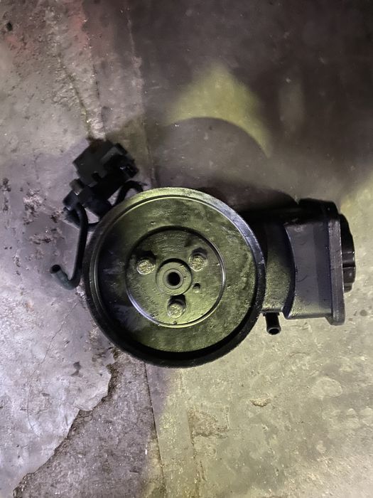 Bomba direção bmw e46 320d