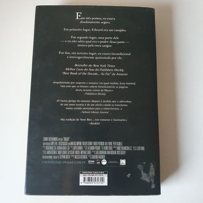Livro Crepúsculo em bom estado