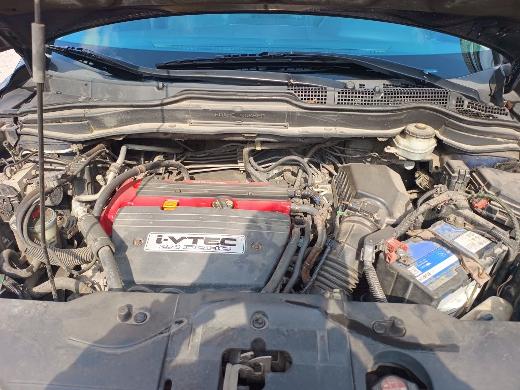 Продам Honda CR V
