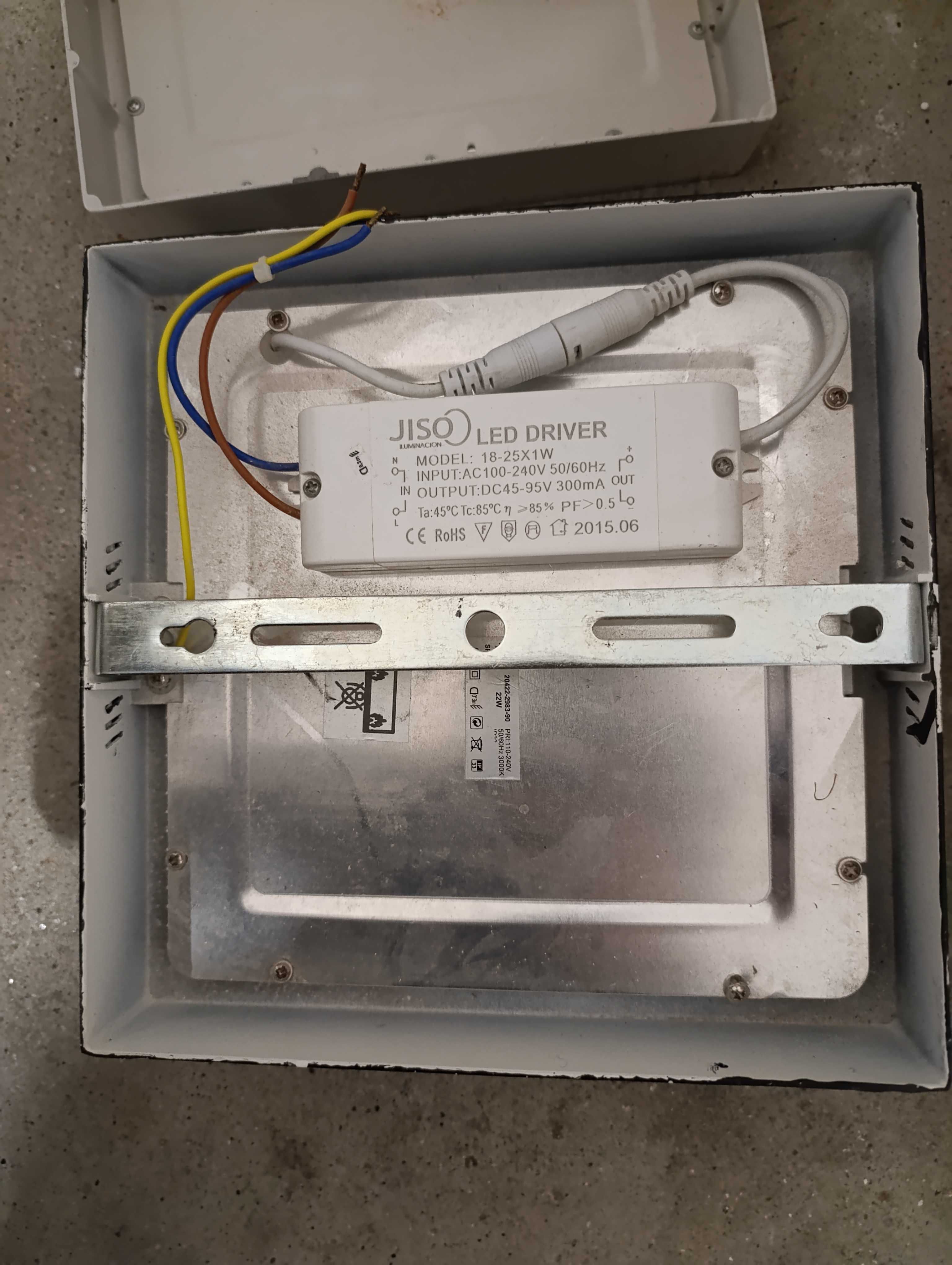 Candeeiros quadrados Led metal