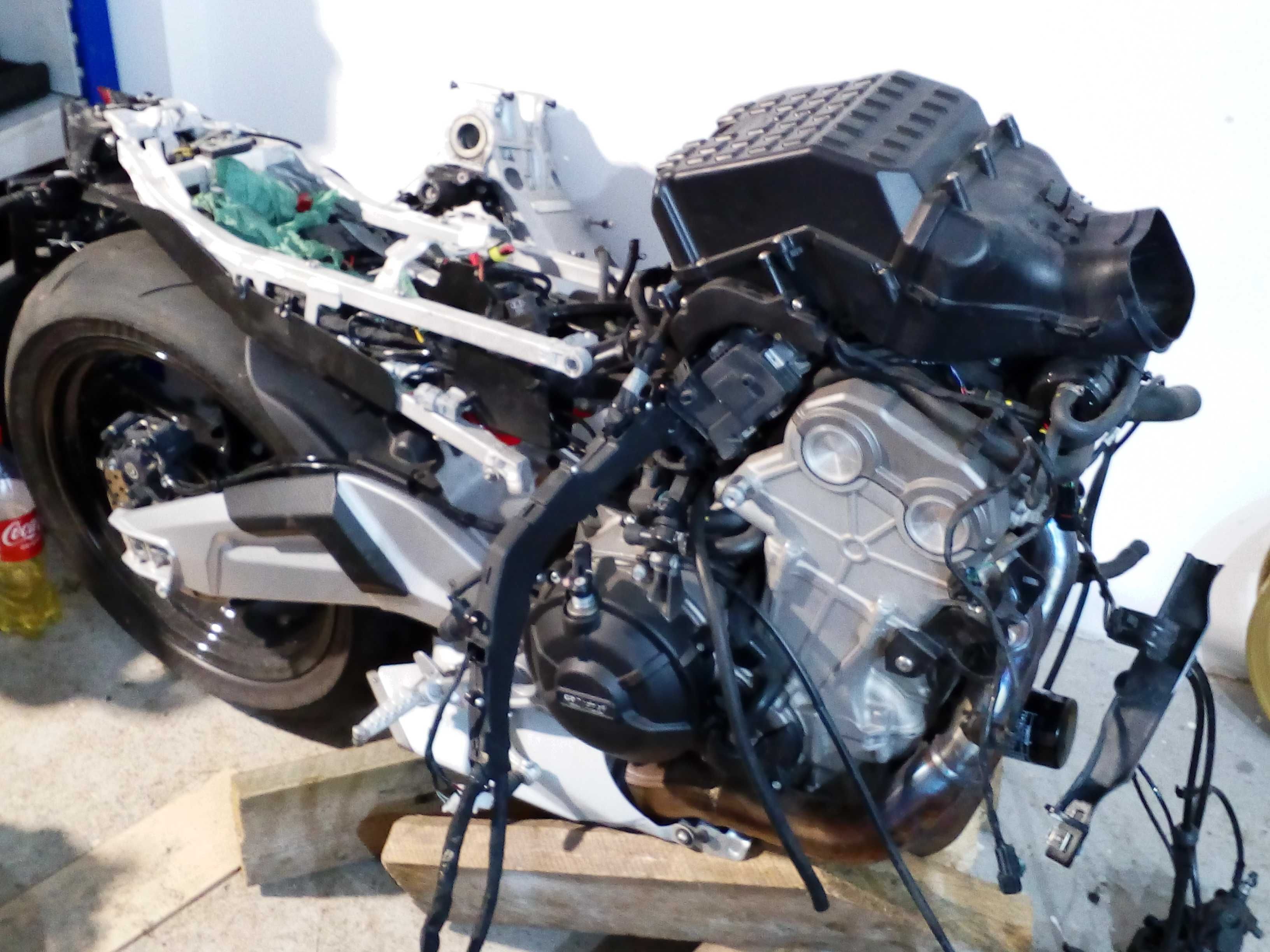 Aprilia RS 660 silnik elektryka układ wydechowy cały swap 2023 rok
