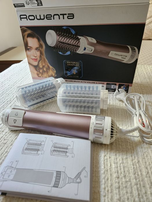Escova modeladora Rowenta premium care brush active volume & shine