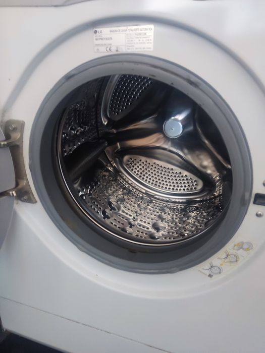 Máquina de lavar roupa LG