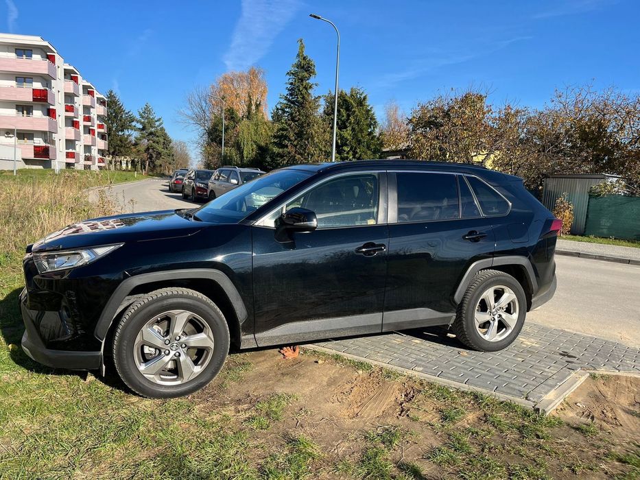 Toyota RAV4 Toyota RAV4 2.0 benzyna