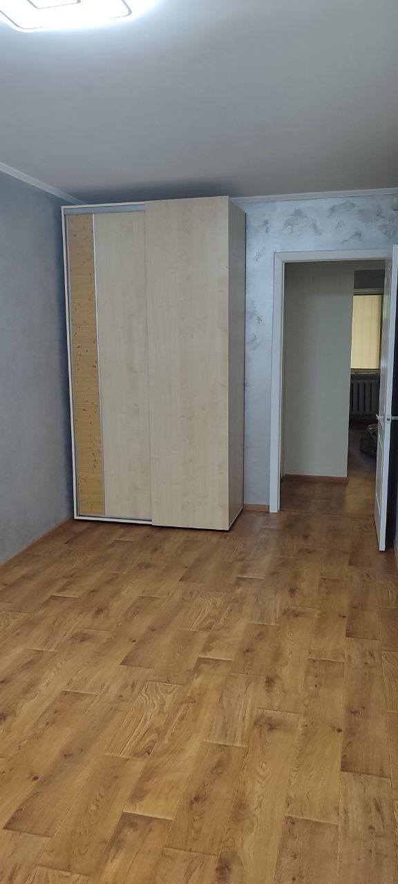 Продам двокімнатну квартиру р-н автовокзалу