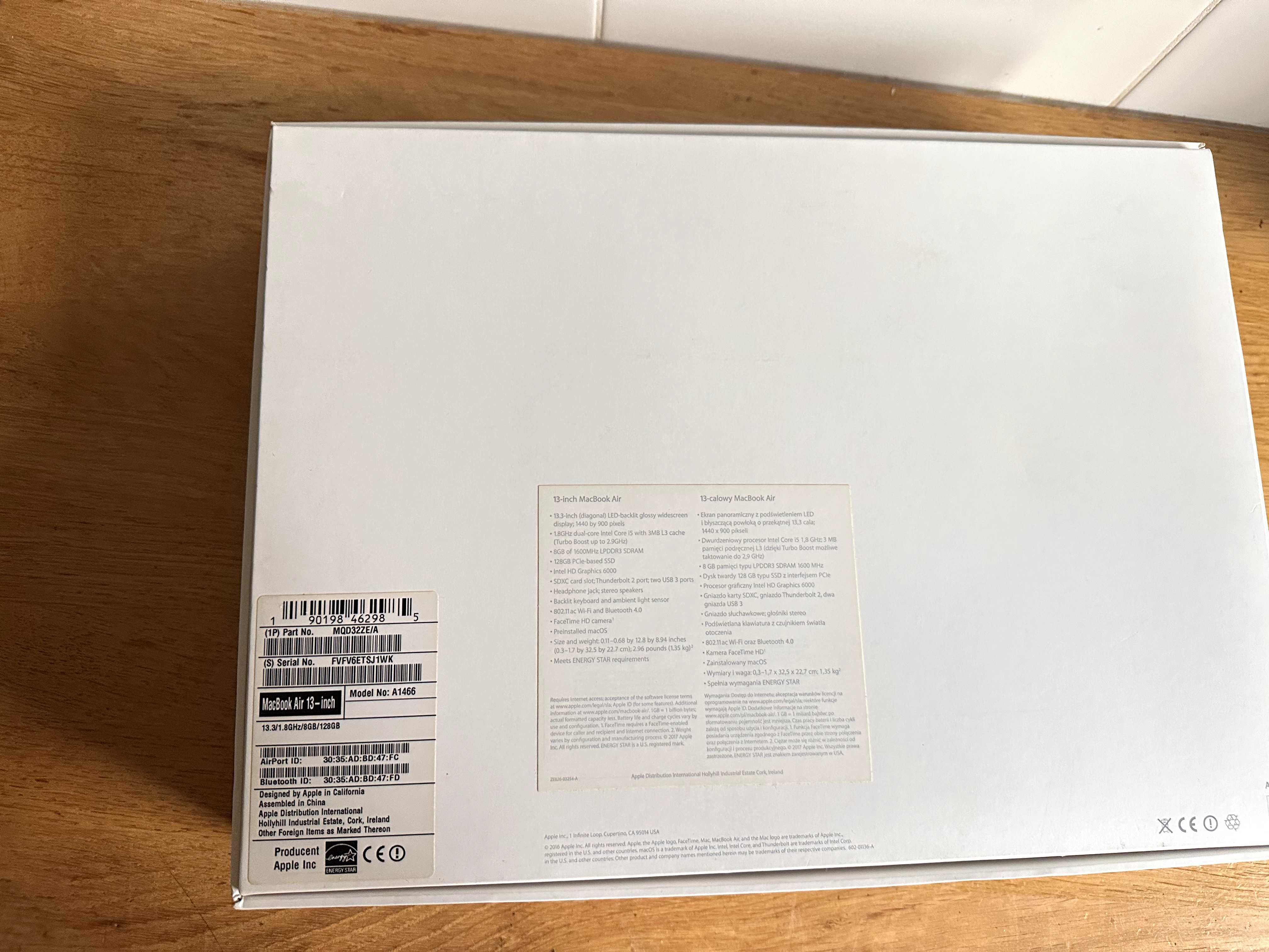 MacBook Air 13 8/128GB 2017r.