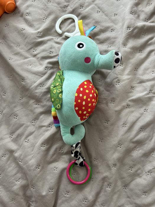 Підвіска на візок для дитини коник музичний/ шуршалка