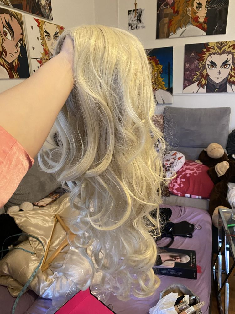 Blond peruka cosplay kręcone falowane włosy