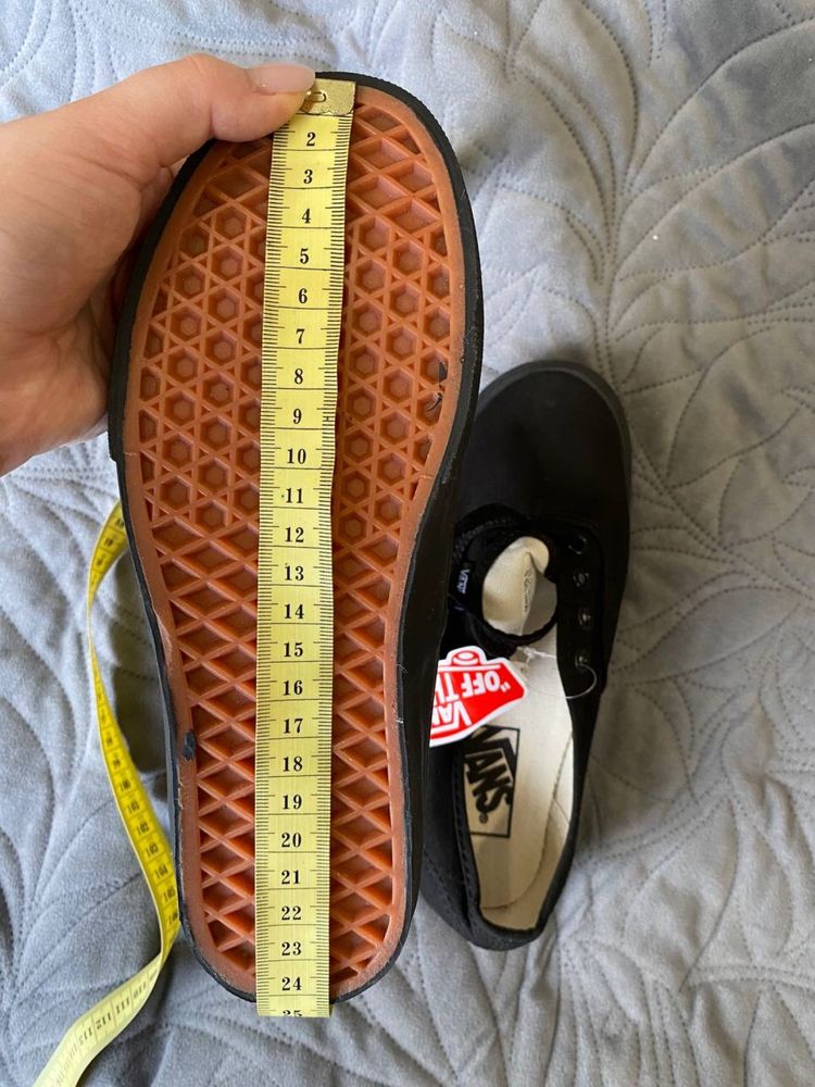 Кеди Vans Authentic  37 розмір