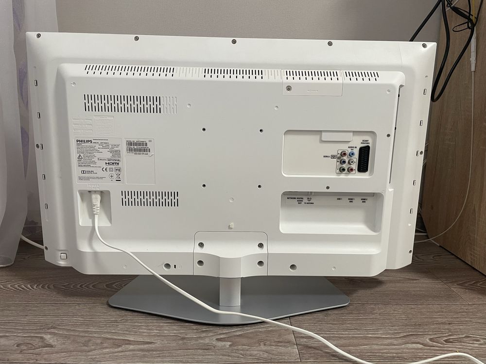 Телевізор Philips 32PFT6500/12