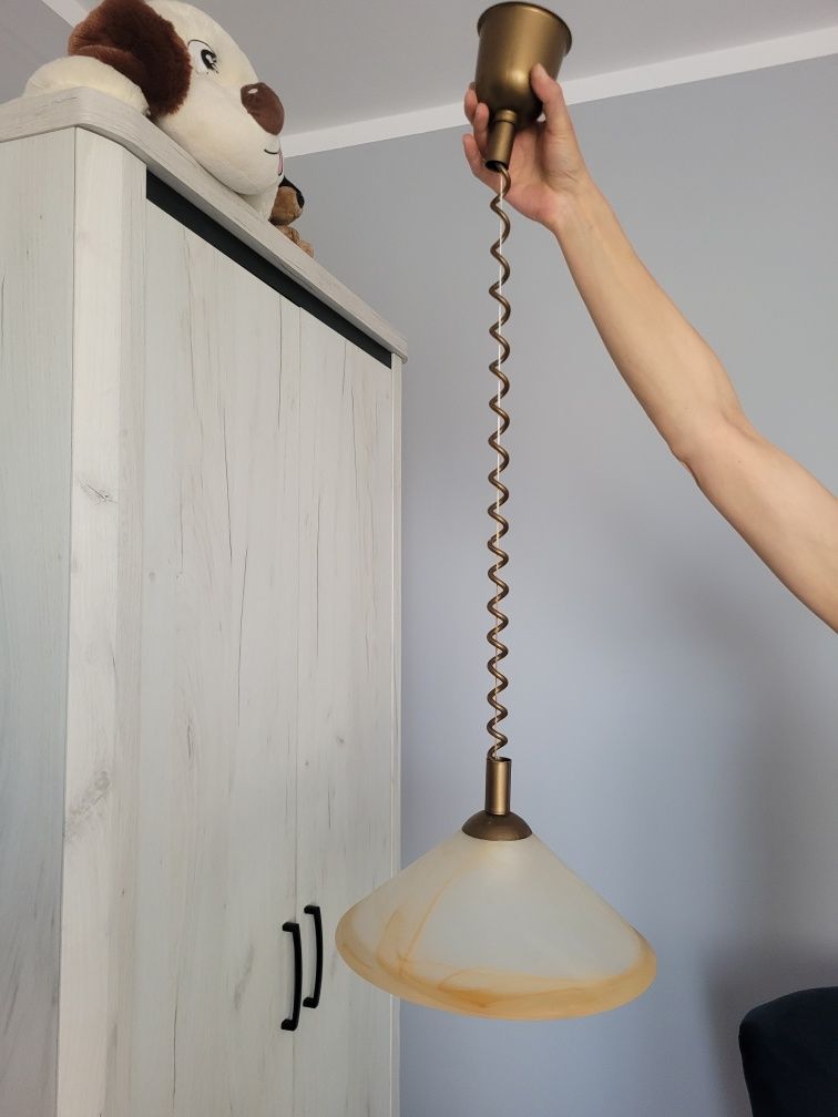 Lampa szklana z regulacją wysokości