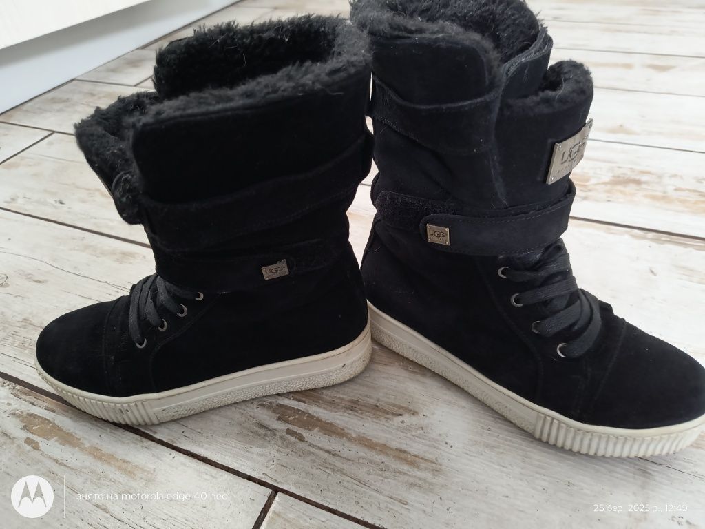 Зимові кеди, черевики UGG, б.у, 37р, устілка 23,5-24.