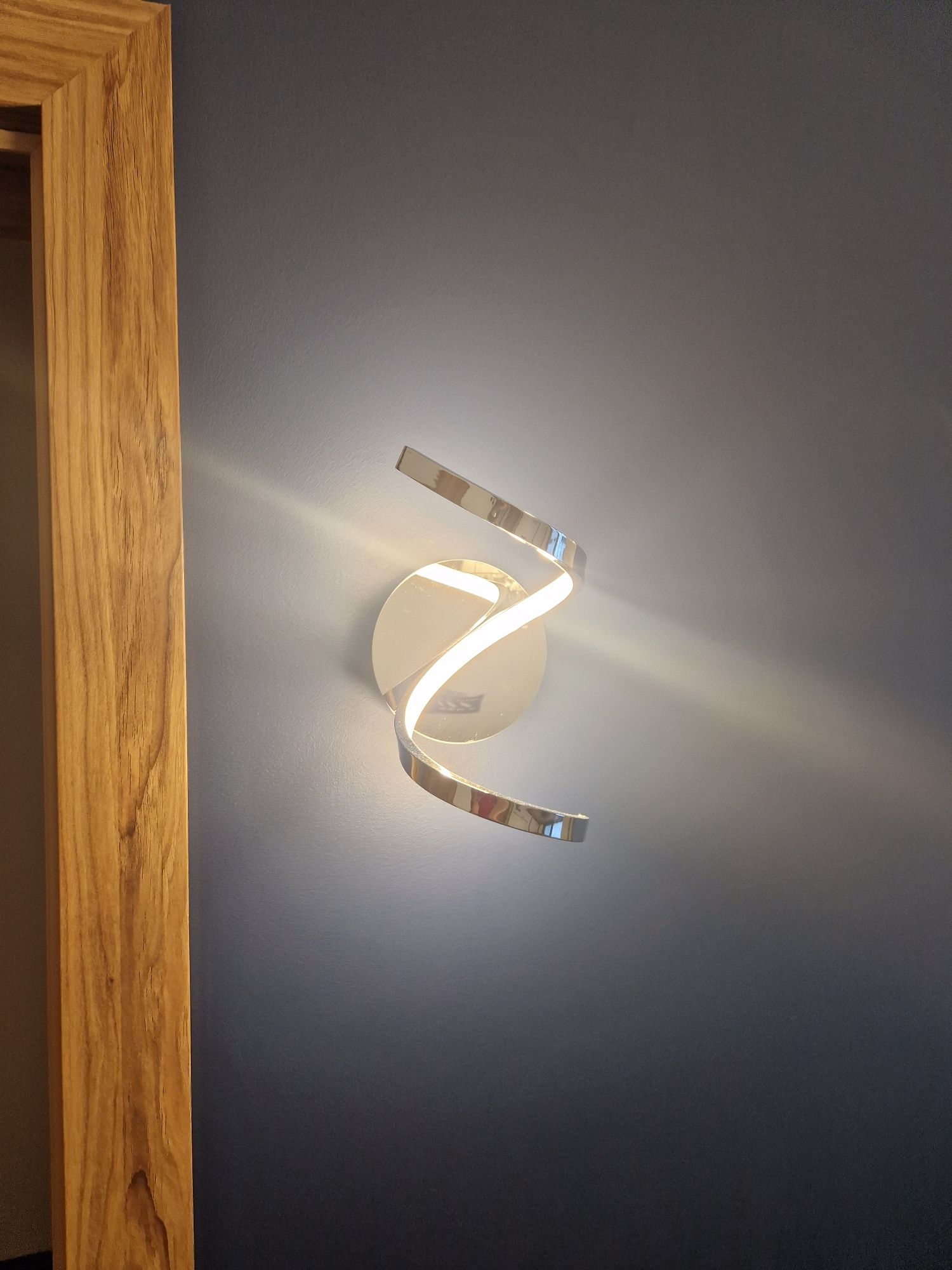 Lampa LED lampka