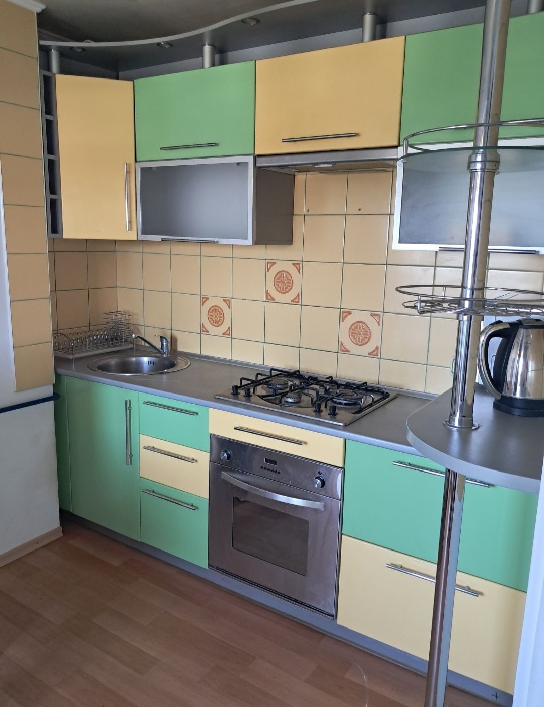 На пр.Правды продам отличную 2к.кв. реальную