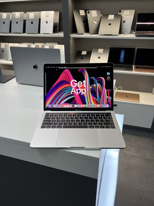 Ноутбук MacBook Pro 13” 2019 i5 8ОЗУ 256GB SSD стан  9,5/10 #77871