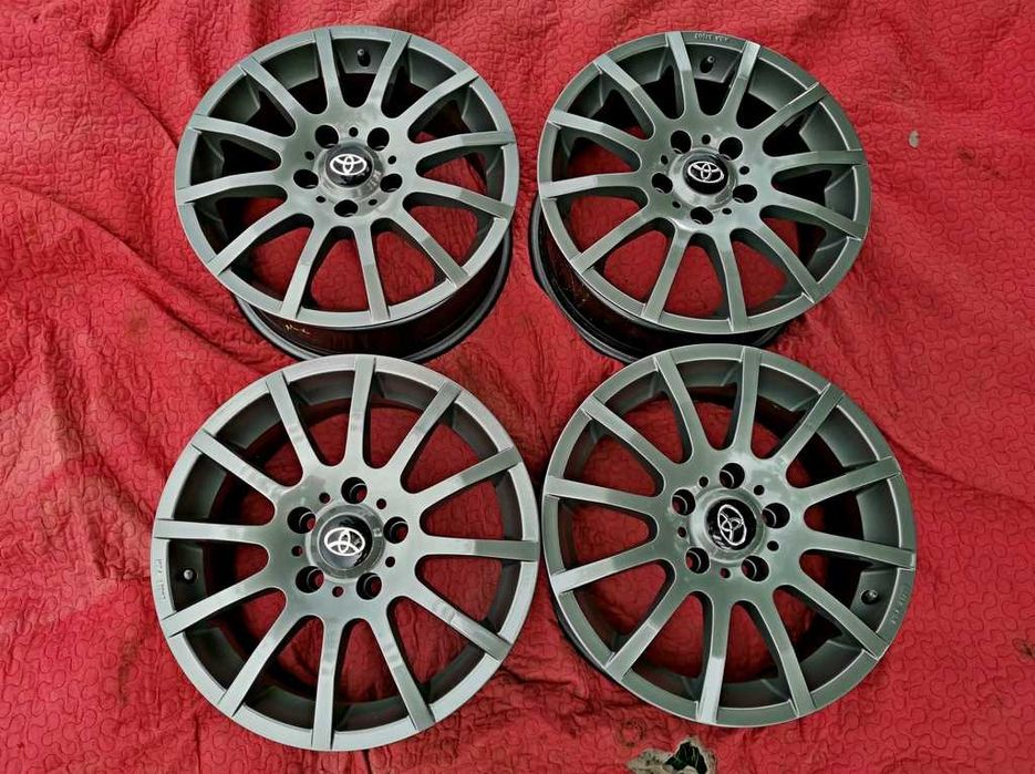 ALUFELGI 16' TOYOTA Corolla AURIS Avensis - ET40 - 5x114,3 -igła