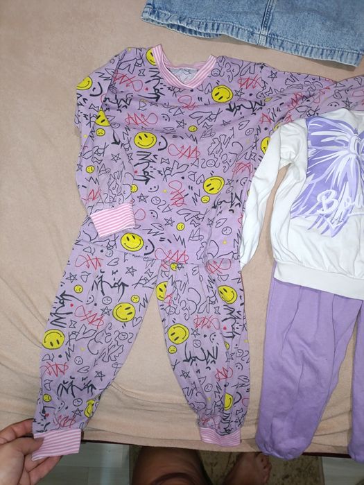 Речі для дівчинки 104-110см