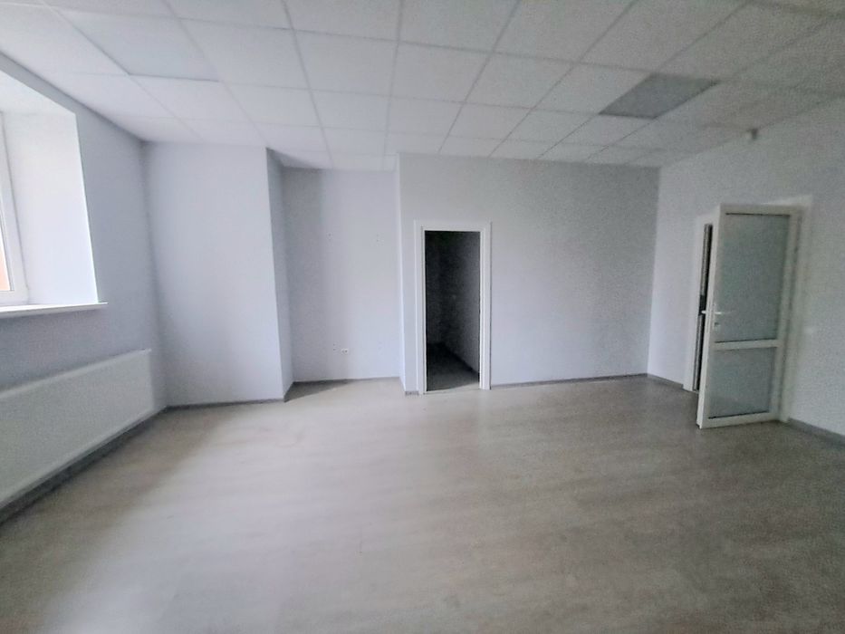 Оренда комерційного приміщення по вул.Вербицького.