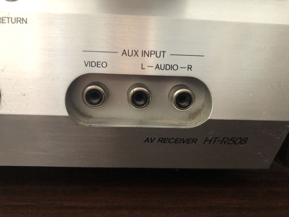 Amplituner ONKYO