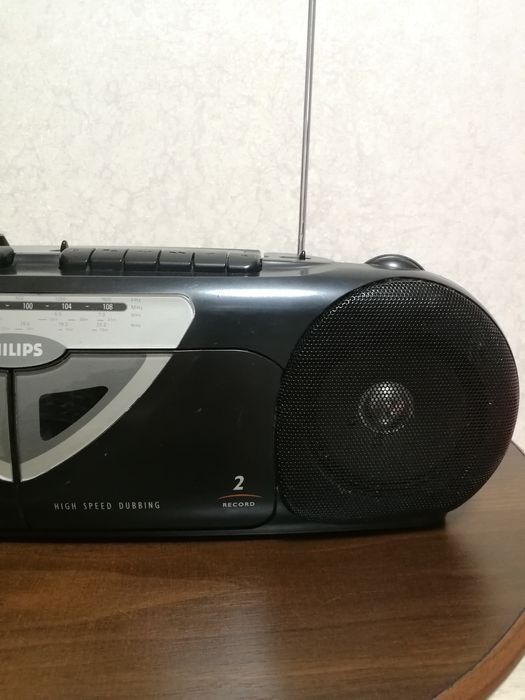 Магнітофон Philips AW7250
