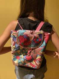 Mochila multicor criança