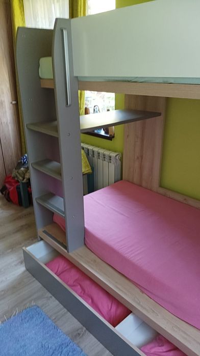 Łózko piętrowe z materacami BRW Nanek jak nowe.