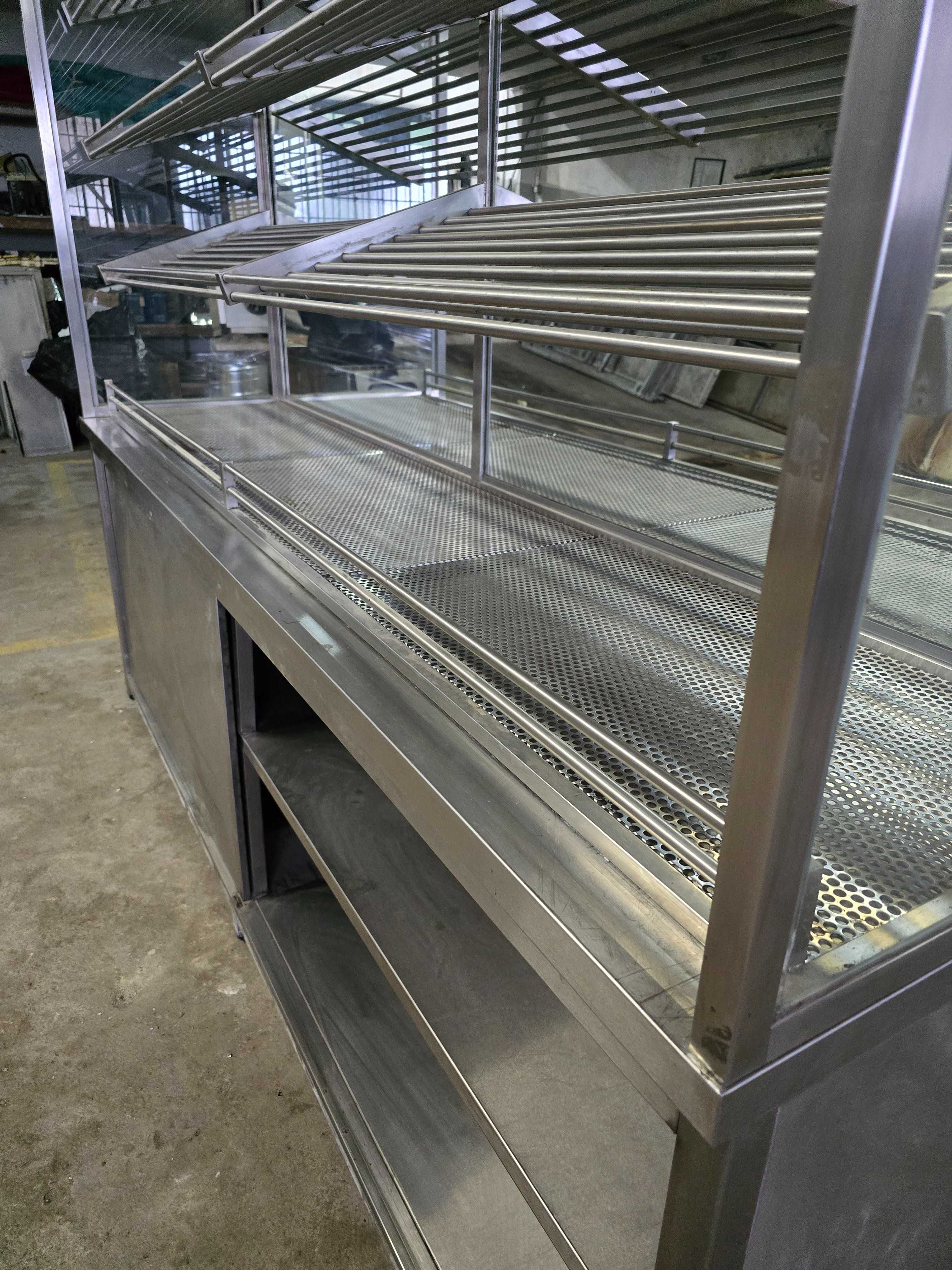 Expositor de pão e pastelaria em aço inox com 2,5m Como novo