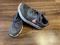 Buty sportowe nike dla dziewczynki 32