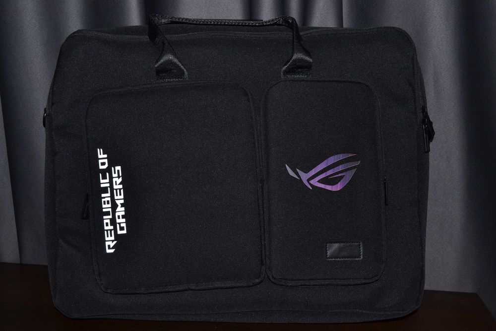 Сумка для ноутбука 17.3" дюймів, до 18дюймів 2 відділення, чорна