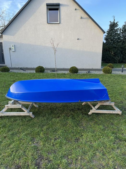 250x120 łódeczka łódka lodka łódź lodz wiosłowa  Wędkarska