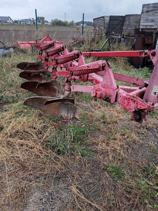 Pług Unia TUR 4+1 rok 2004