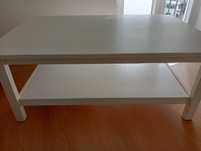 Mesa branca para sala