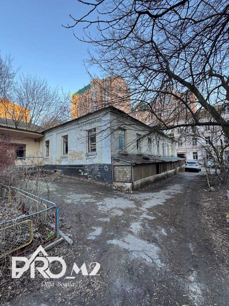 Продаж ділянки з готовим проектом у центрі Києва ( Ярославів Вал, 21)