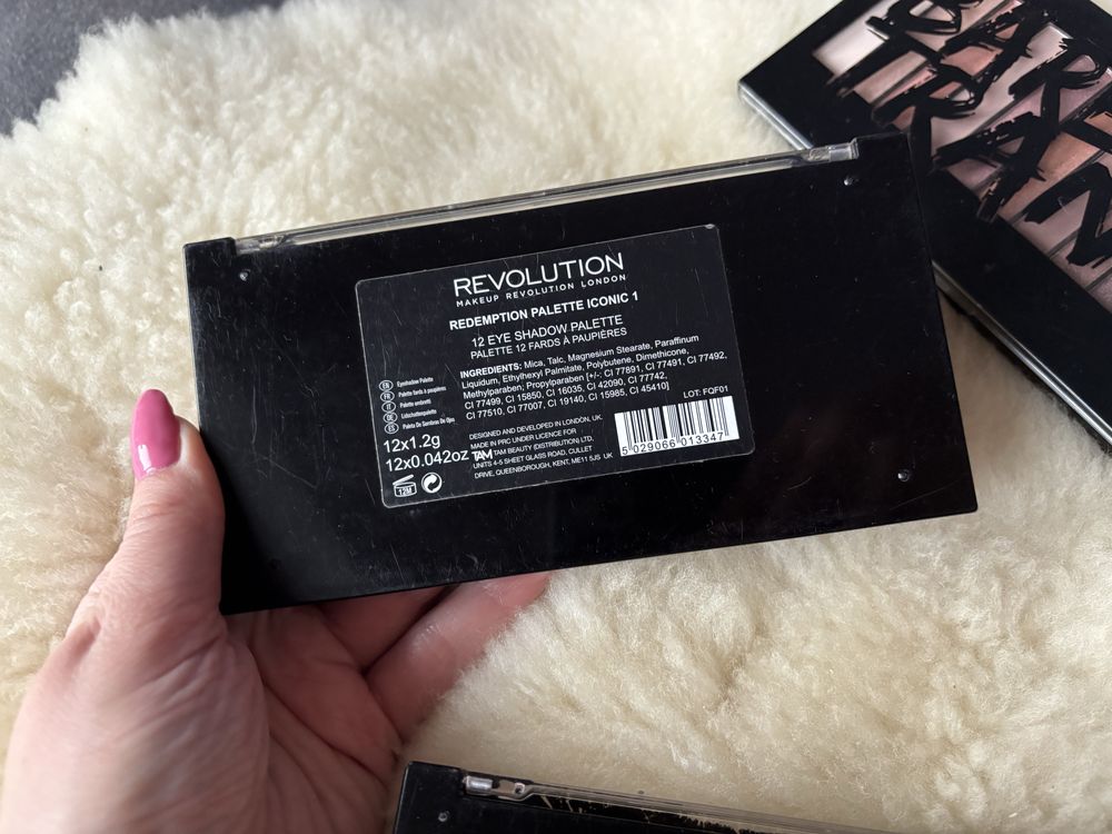 MUR paletki cieni do powiek Make Up Revolution