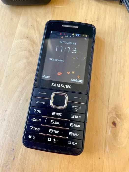 Samsung GT-S5611