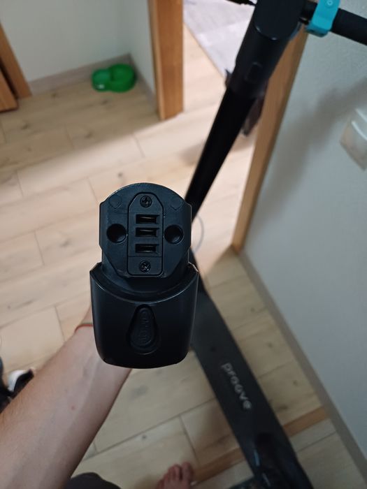 Електросамокат Proove