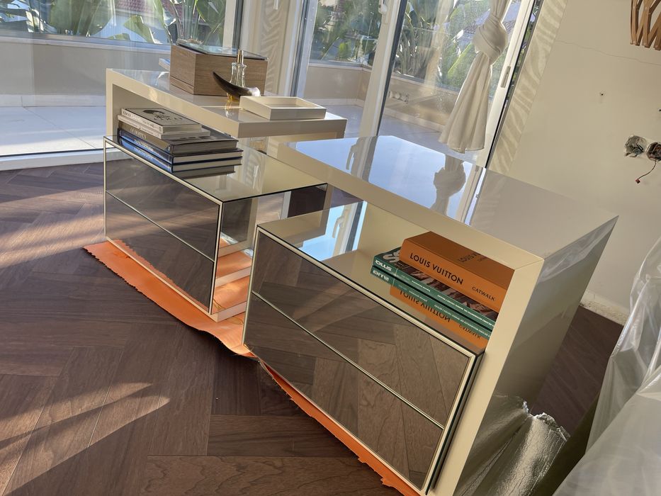 Camiseiros lacados branco com espelho