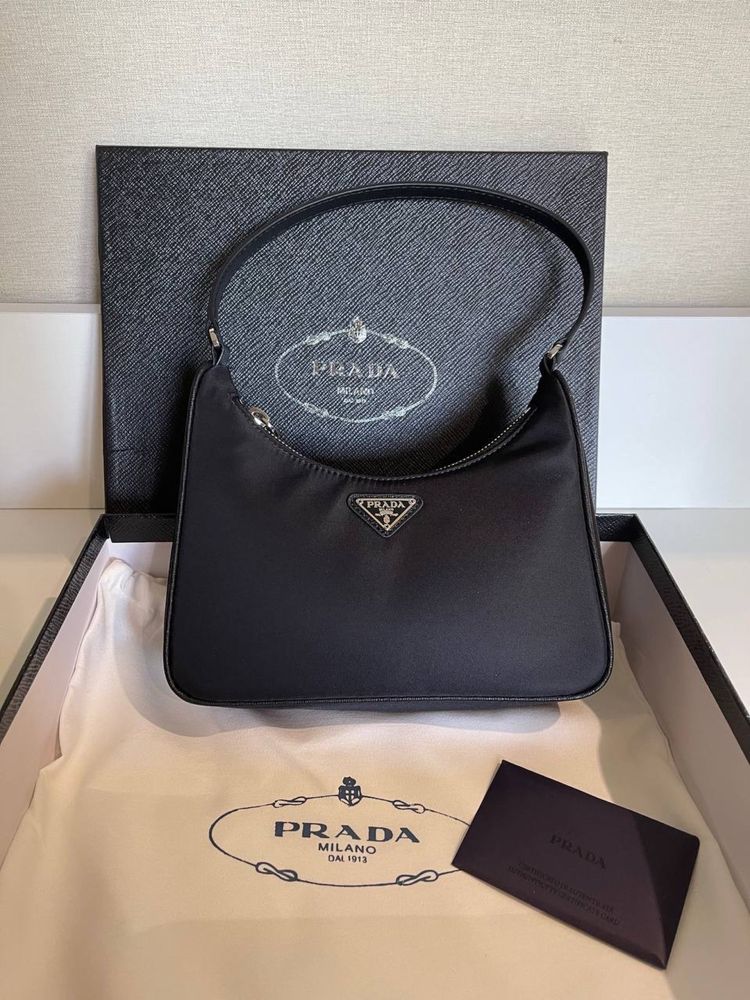 Сумка Prada