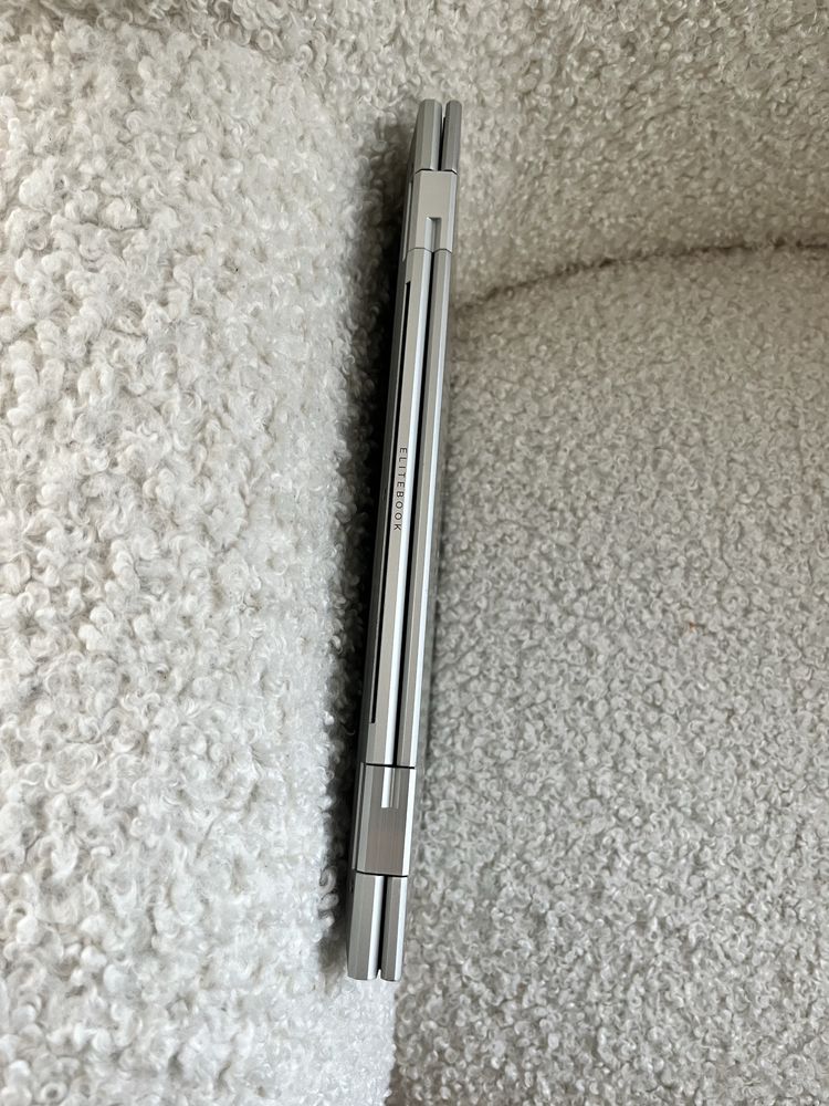 Hp elitebook x360 830 g8 i5-1135g7 16gb ram 13.3”FHDips