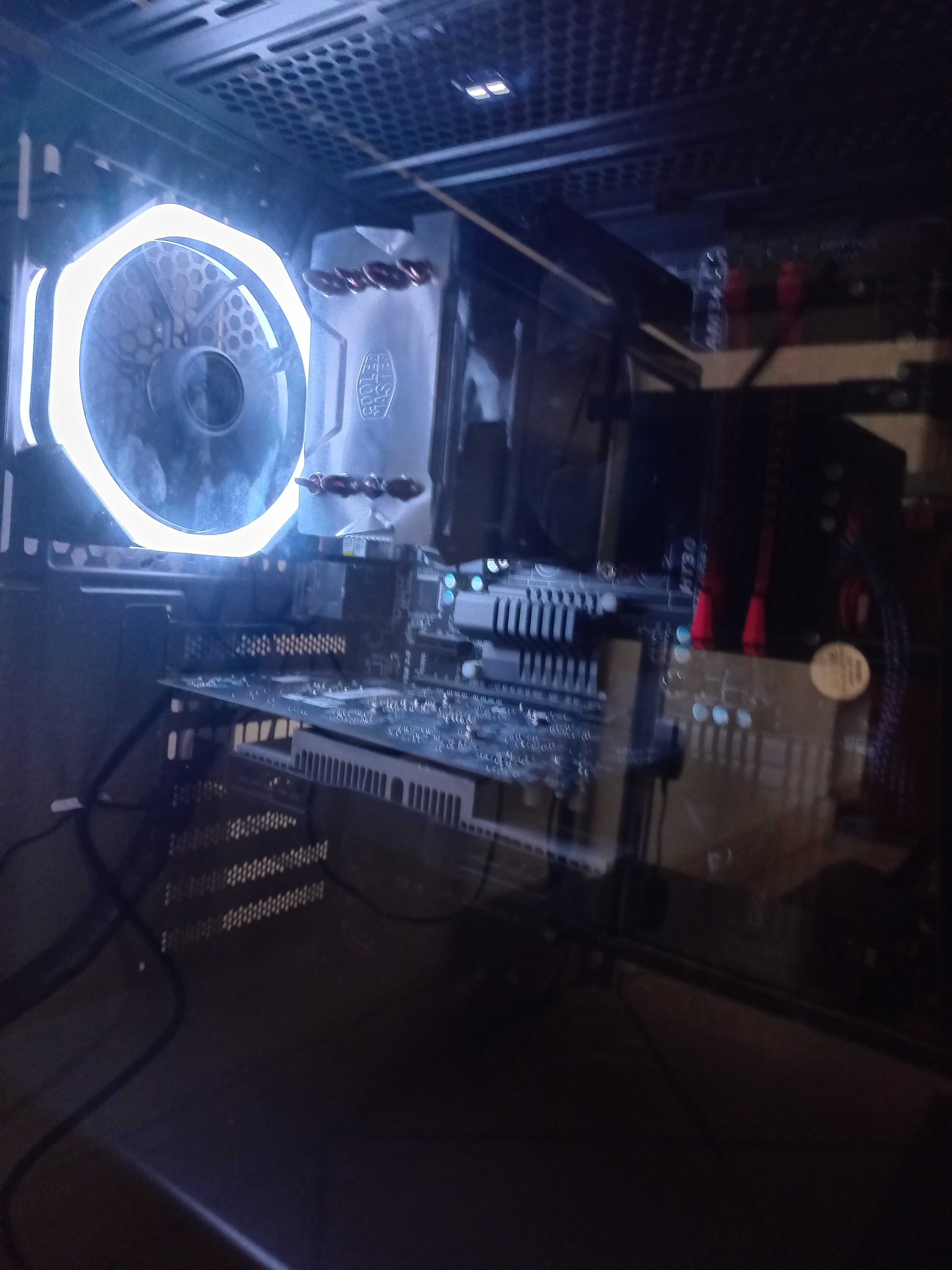 Computador torre componentes