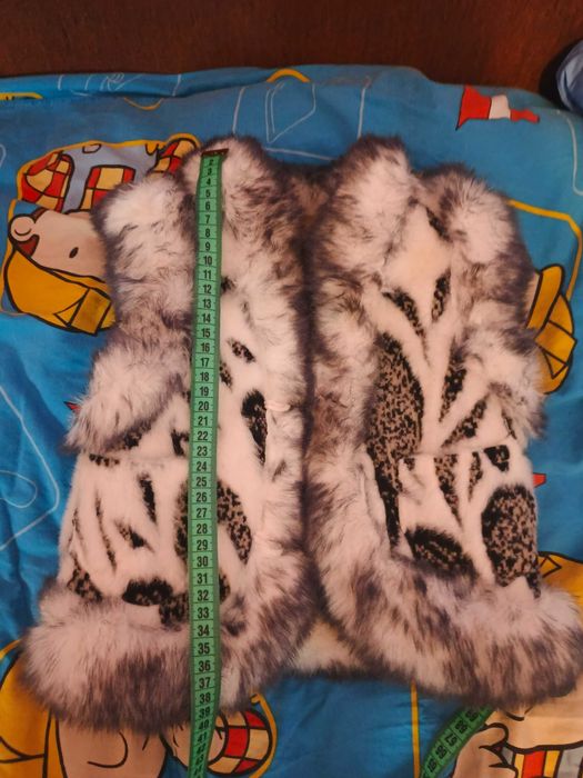 Безрукавка тепла на 1 рік