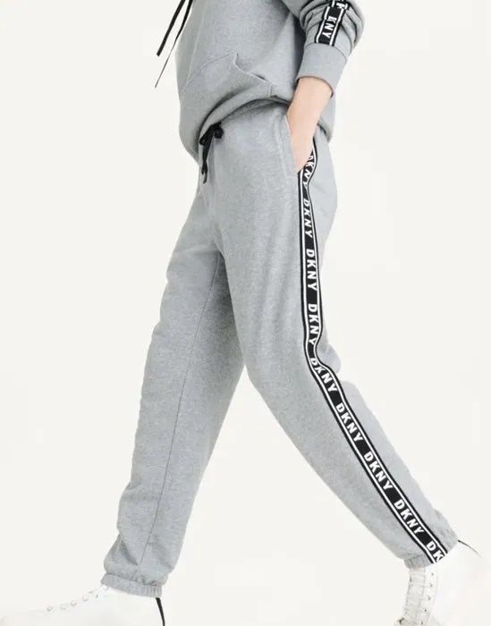 Штаны спортивные DKNY