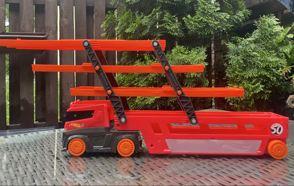 іграшки Hot Wheels