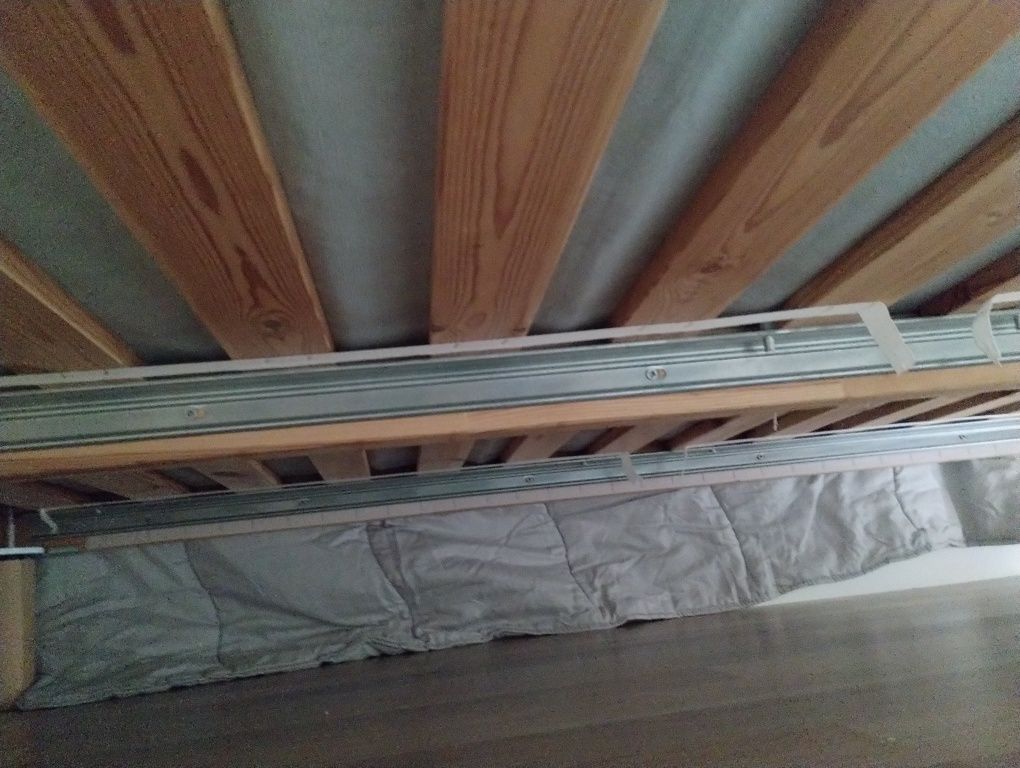 Cama madeira com estrado e colchão