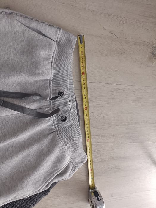 Szare, damskie spodnie, dresowe, rozmiar S / M (36/38)