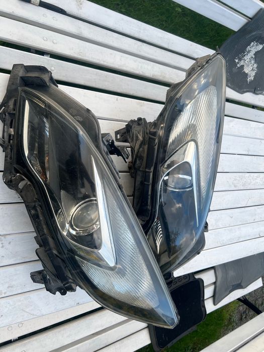 Lampy przód OPEL ZAFIRA C 2012r,  europa 100% sprawne. Lewa i Prawa