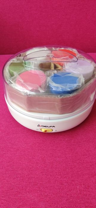 Йогуртниця DELFA