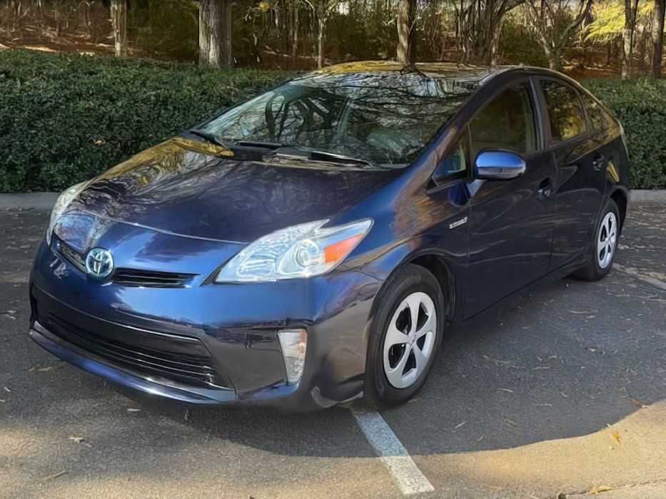 Toyota Prius      2015